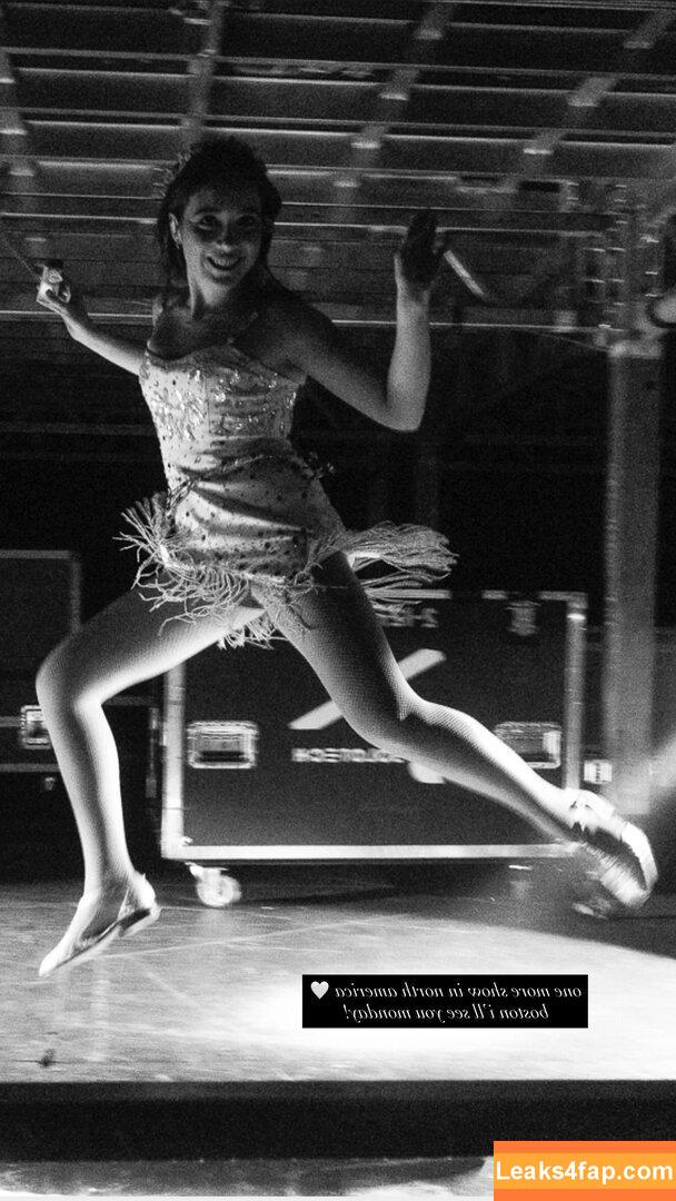 Laufey Lin / laufey leaked photo photo #0399