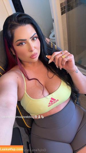 laughinglatina photo #0151