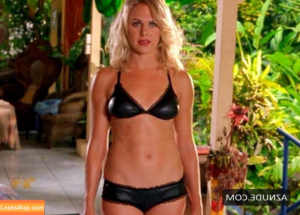 Laura Bell /  leaked photo photo #0001