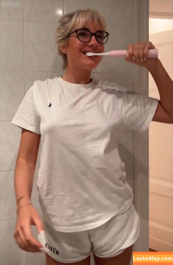 Laura Block / laurachesnok leaked photo photo #0030
