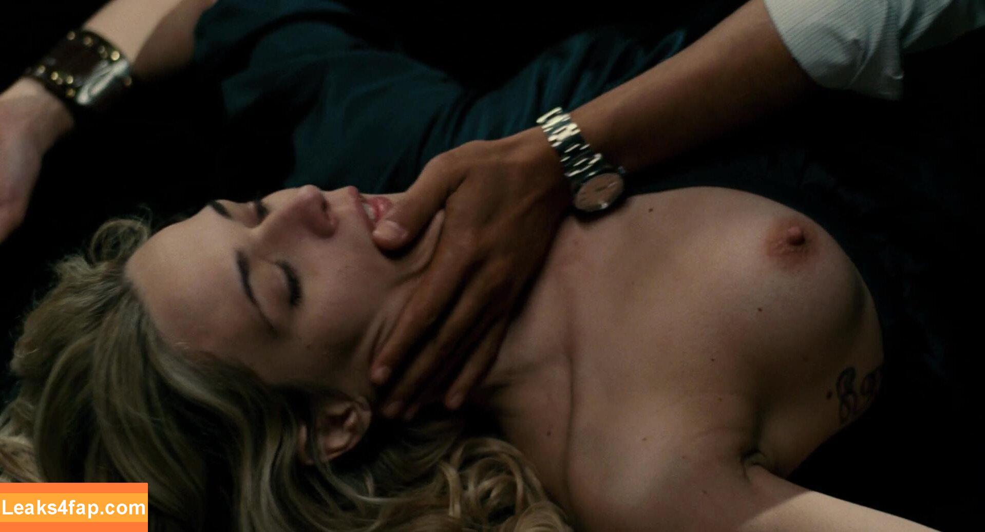 Laura Chiatti /  leaked photo photo #0001