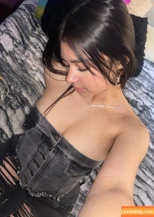 Laura Corredor photo #0004