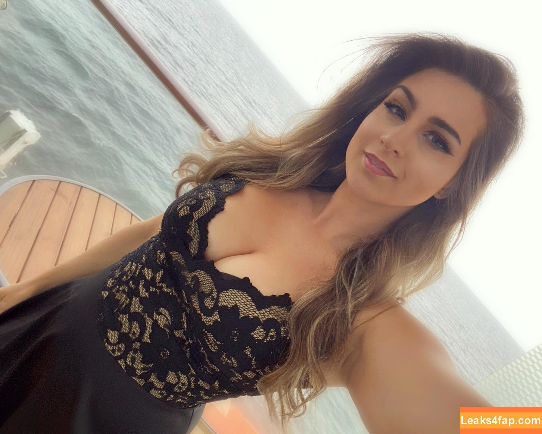 Laura Legends / lauralegends leaked photo photo #0003