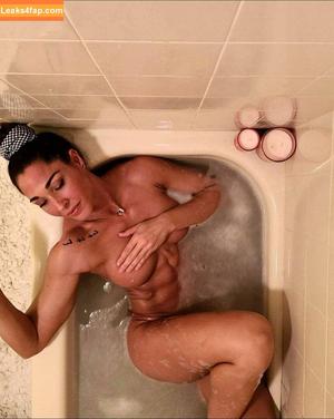 Laura Marie Masse photo #0112