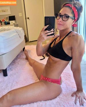 Laura Marie Masse photo #0128