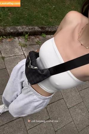 Laura Marie Soons photo #0024