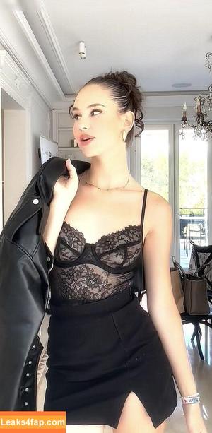 Laura Marie Soons photo #0053