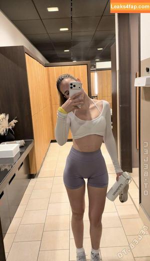 Laura Marie Soons photo #0390