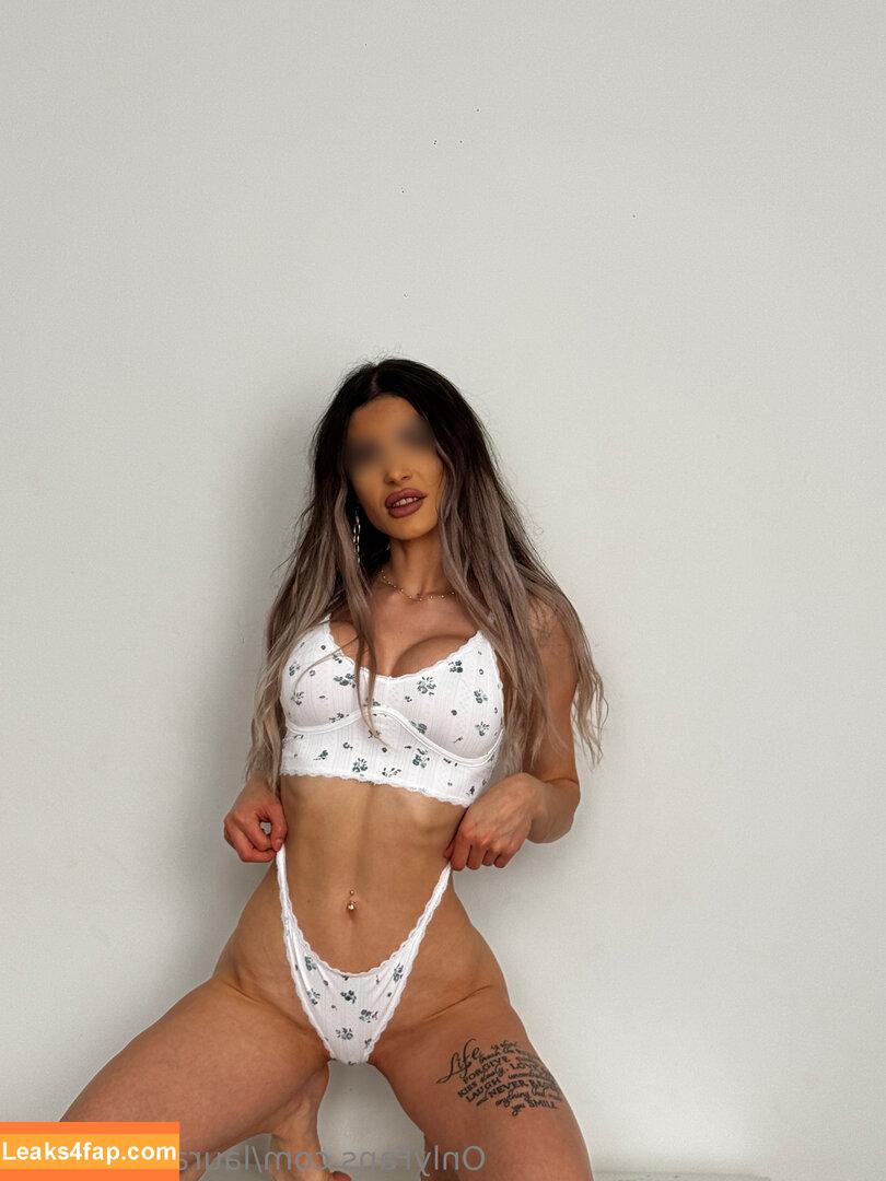 Laura Minnie / laura_minnie23 / lauraminnie6 leaked photo photo #0008