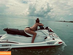 Laura Müller фото #0189