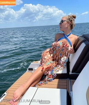 Laura Müller фото #0256