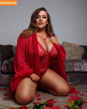 Laura Morgan photo #0180