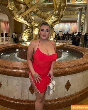 Laura Morgan photo #0187