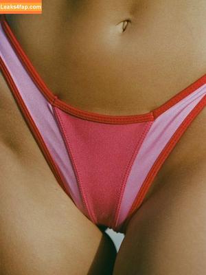 Laura Oganessian photo #0178