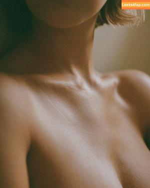 Laura Oganessian photo #0193