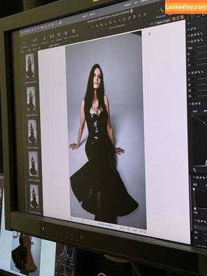 Laura Pausini photo #0005