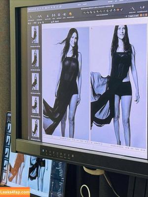 Laura Pausini photo #0008