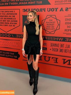 Laura Rutledge photo #0120