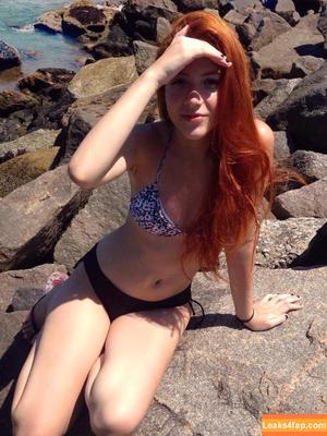 Laura Sabino photo #0001