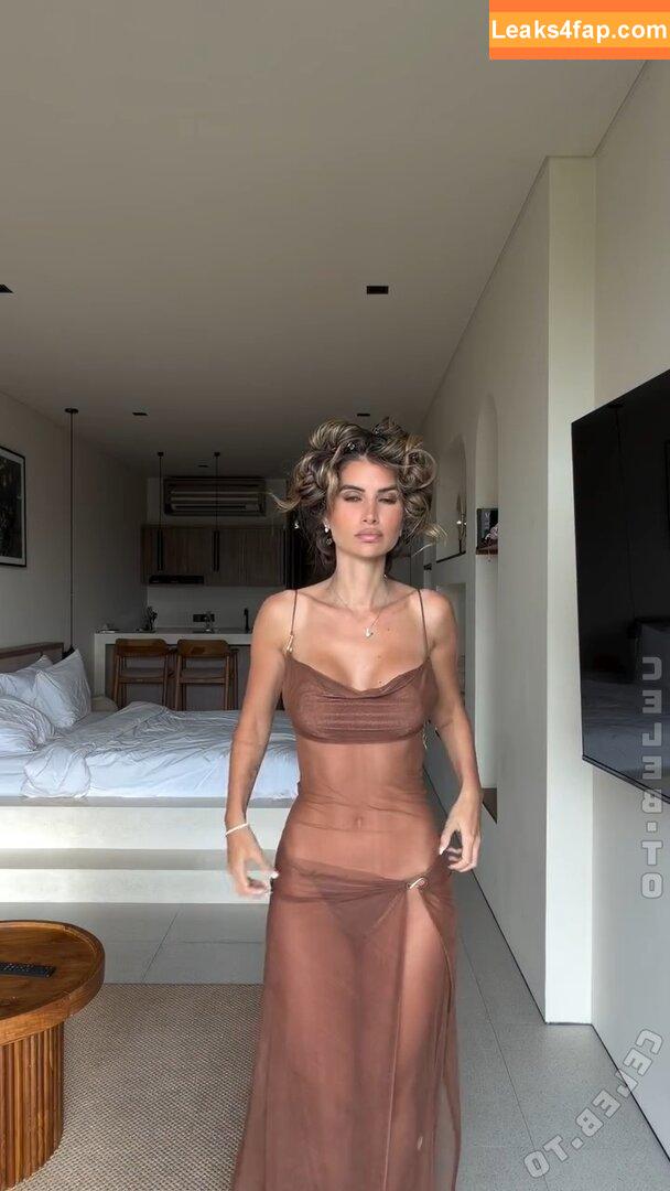 Laura Schultz / laa.schu leaked photo photo #0307
