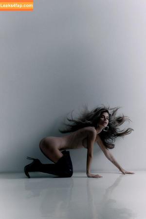 Laura Schultz photo #0219
