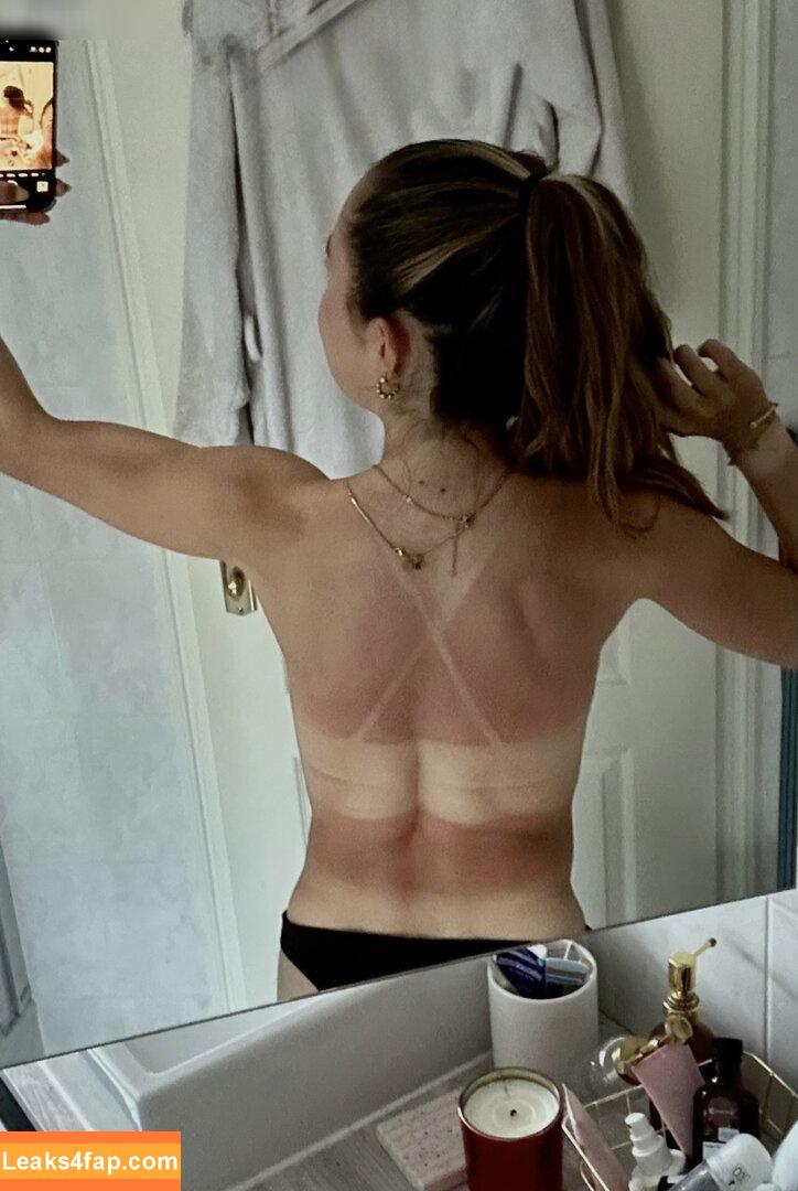 Laura Sophie / laurachesnok / laurasorooo leaked photo photo #0145