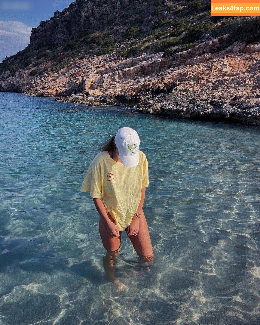 Laura Wontorra / LauraWontorra / laurachesnok leaked photo photo #0056