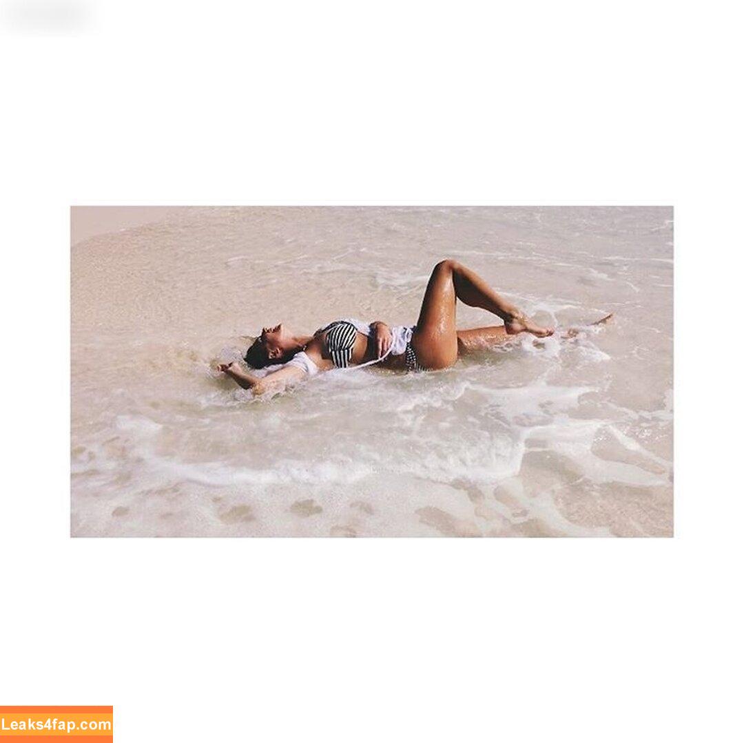 Laura Wontorra / LauraWontorra / laura_wontorra / laurachesnok слитое фото фото #0077