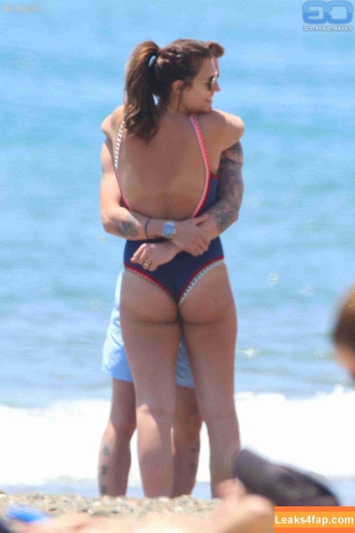 Laura Wontorra / LauraWontorra / laurachesnok leaked photo photo #0263