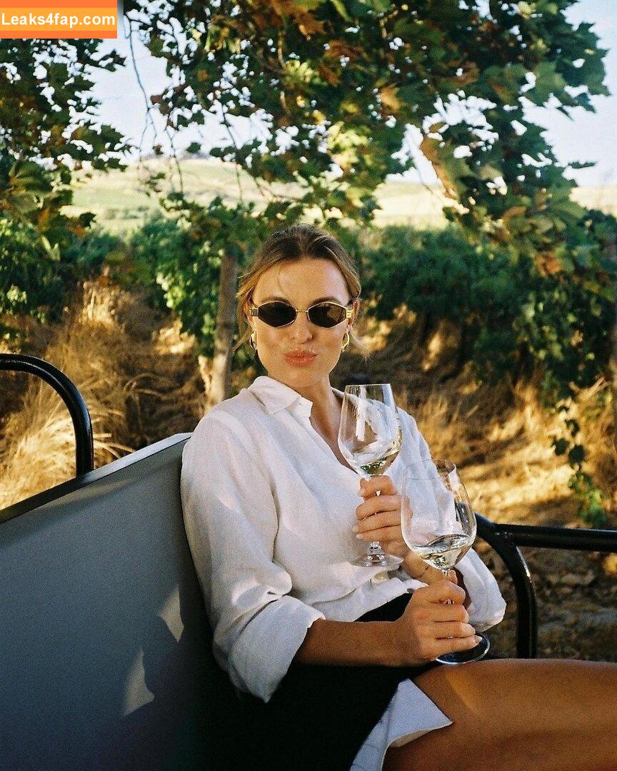 Laura Wontorra / LauraWontorra / laurachesnok leaked photo photo #0337