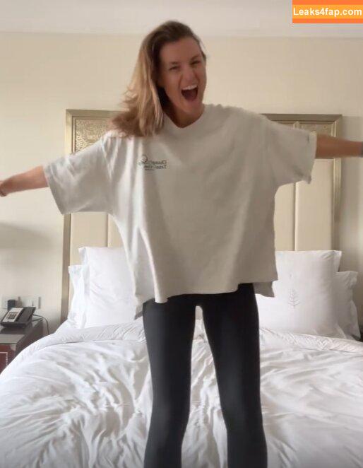 Laura Wontorra / LauraWontorra / laurachesnok leaked photo photo #0506