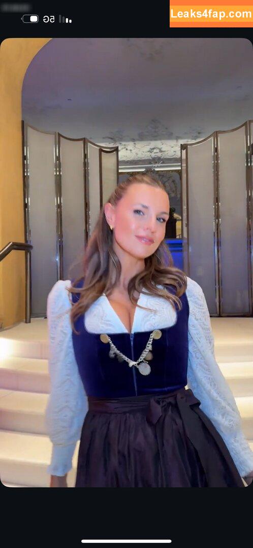 Laura Wontorra / LauraWontorra / laurachesnok leaked photo photo #0520