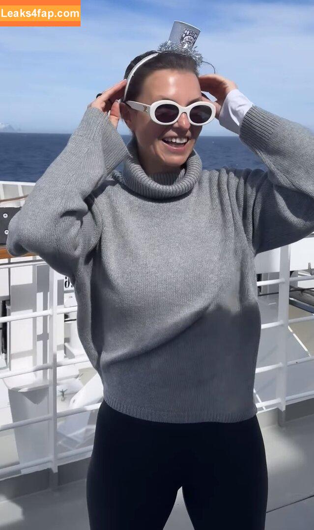 Laura Wontorra / LauraWontorra / laura_wontorra / laurachesnok leaked photo photo #0597