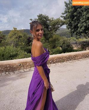 Laura Wontorra photo #0185