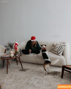 Laura Wontorra photo #0312