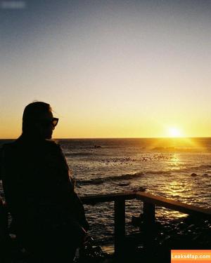 Laura Wontorra photo #0338