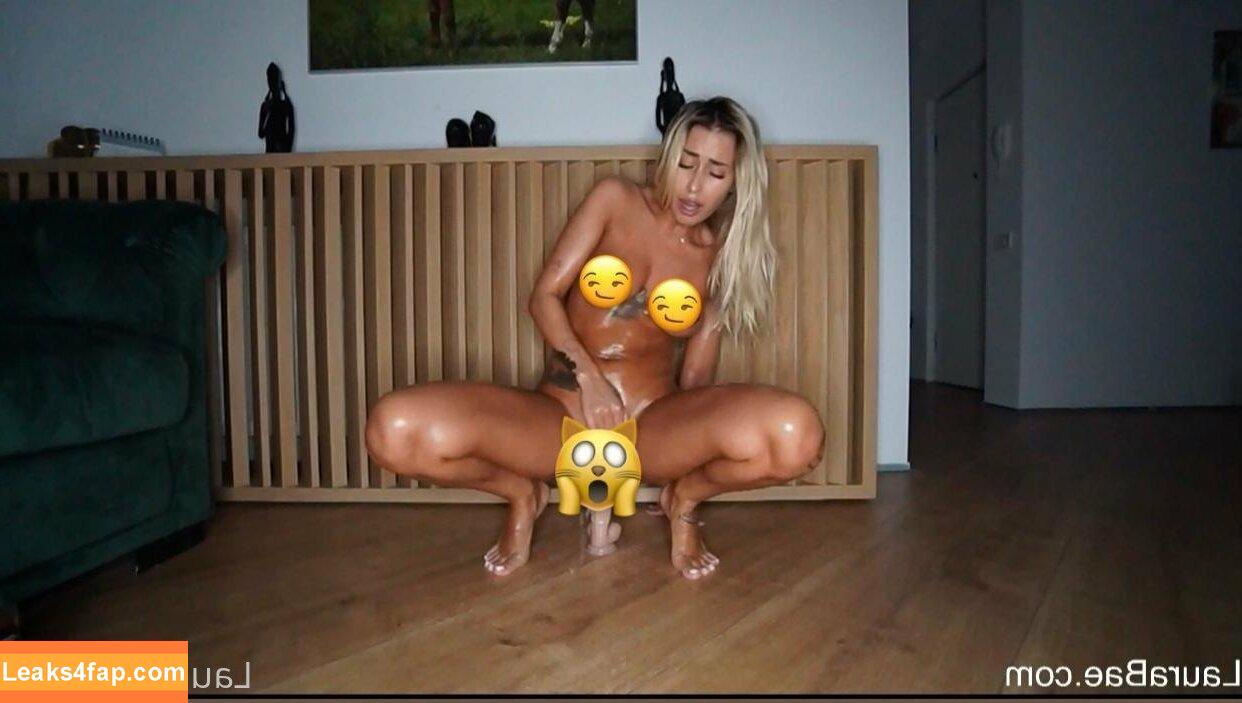 laurabae_ / laramonroe_ / laramonroefree leaked photo photo #0056