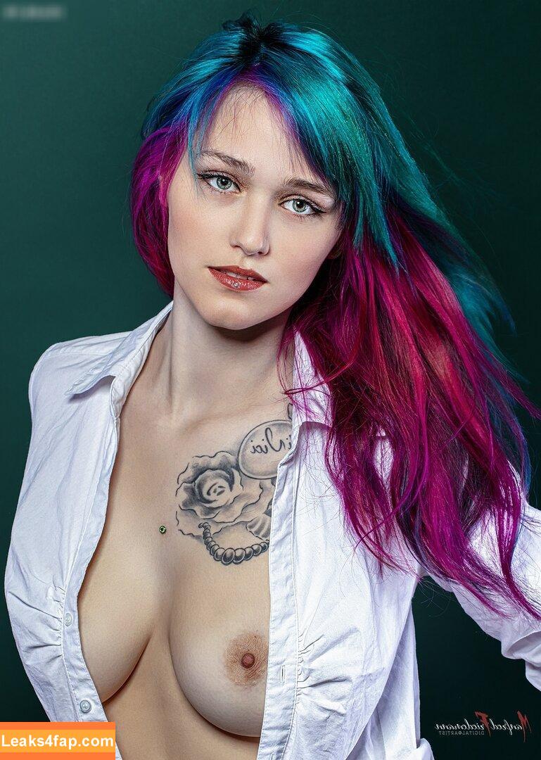 Laurachemie / Fineartrebell leaked photo photo #0048