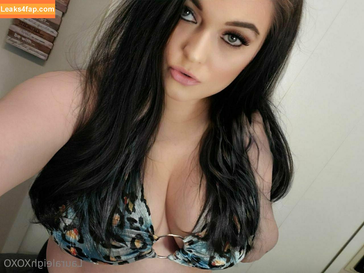 lauraleighxoxo / the.lauraleighxoxo leaked photo photo #0277