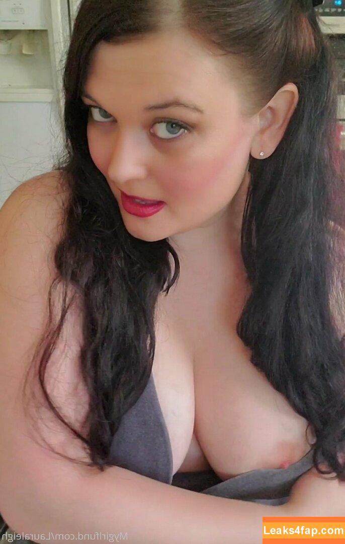 lauraleighxoxo / the.lauraleighxoxo leaked photo photo #0496