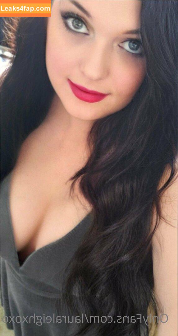 lauraleighxoxo / the.lauraleighxoxo leaked photo photo #0858