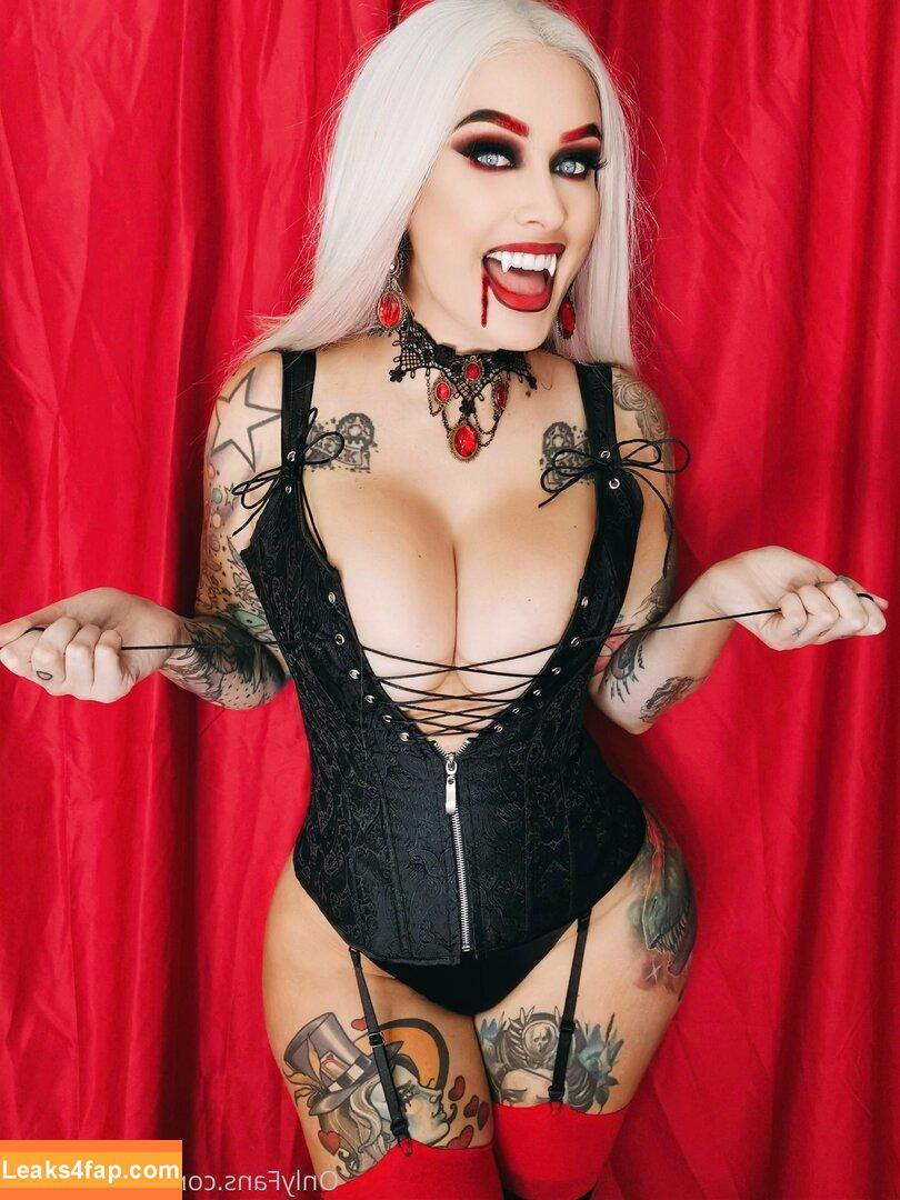 lauraluxfree / darthlux leaked photo photo #0059