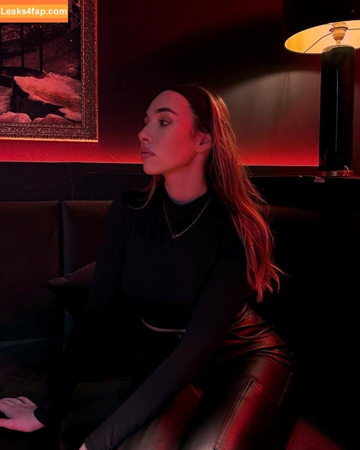 lauramedinarb / laubadd leaked photo photo #0060