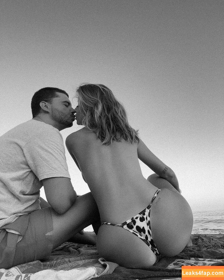 lauramedinarb / laubadd leaked photo photo #0064
