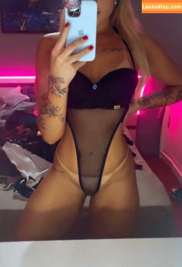 lauraorty /  leaked photo photo #0001
