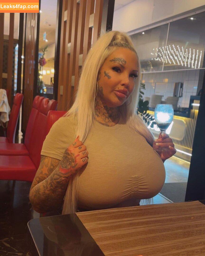 laurapink / laura_pink__ leaked photo photo #0001