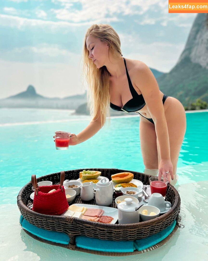 lauratavora / gabyguterres2021 / umapave leaked photo photo #0040