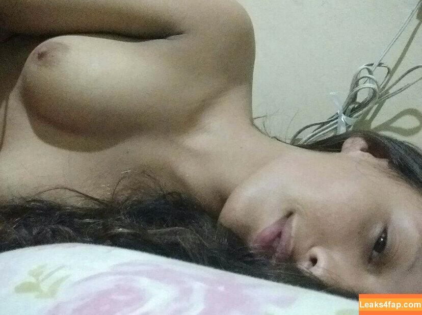 lauratavora / gabyguterres2021 / umapave leaked photo photo #0138