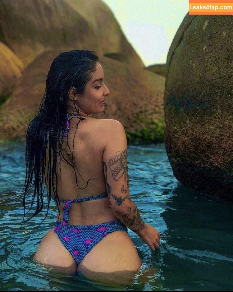 lauratavora / gabyguterres2021 / umapave leaked photo photo #0275