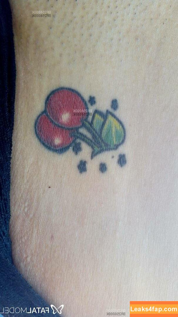 lauratavora / gabyguterres2021 / umapave leaked photo photo #0362